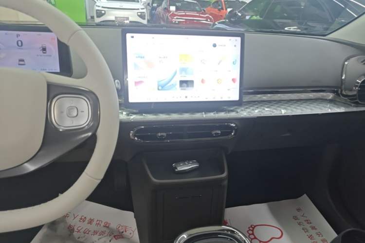 Used JAC Yiwei 3 2023 505 km Championship Edition Audio And AC Panel