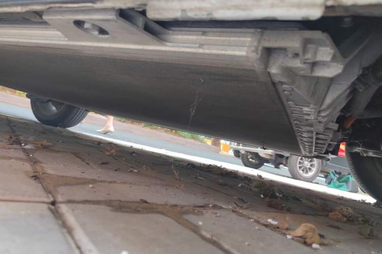 Used JAC Yiwei 3 2023 405km Lite Chassis Front Right