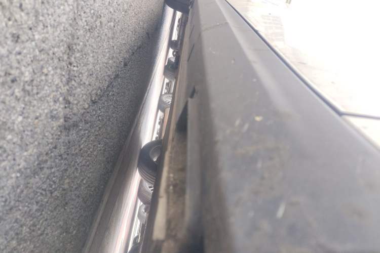 Used JAC Yiwei 3 2023 405km Lite Chassis Front Right