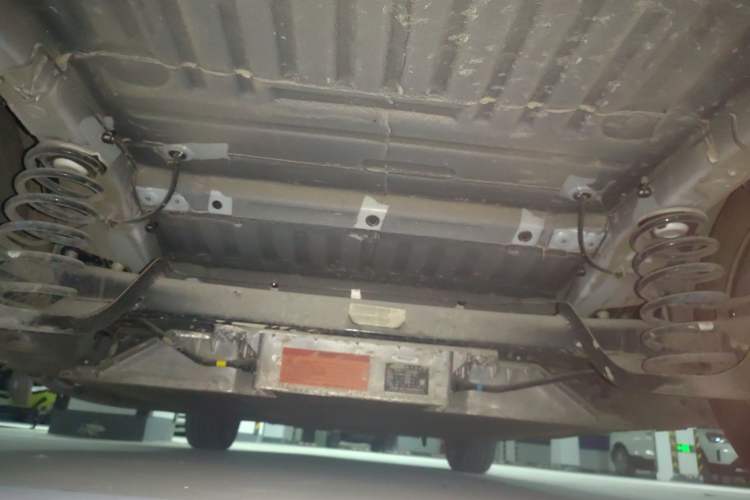 Used JAC Yiwei 3 2023 405km Lite Chassis Rear