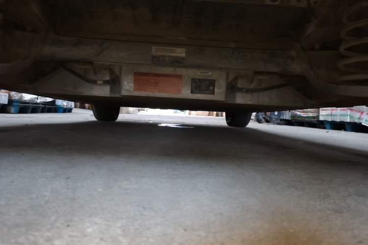 Used JAC Yiwei 3 2023 405km Air Chassis Rear