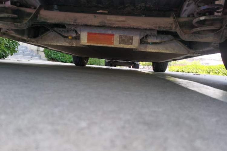 Used JAC Yiwei 3 2023 405km Air Chassis Rear