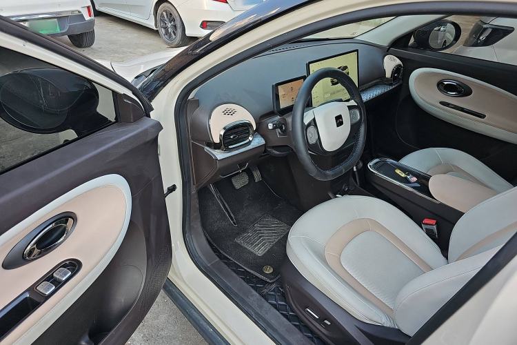 Used JAC Yiwei 3 2023 505km Pro Driver Seat