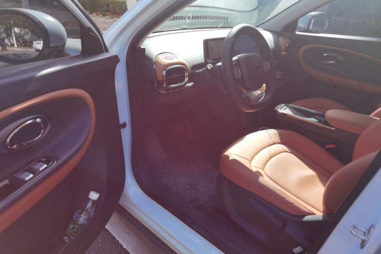 Used JAC Yiwei 3 2023 505 km Championship Edition Driver Seat