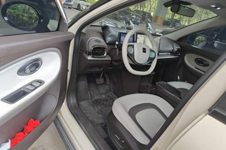 Used JAC Yiwei 3 2023 505km Pro+ Driver Seat