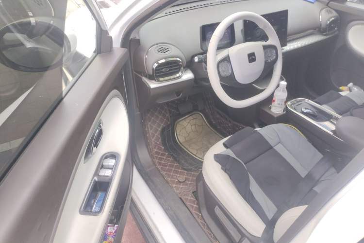 Used JAC Yiwei 3 2023 405km Lite Driver Seat