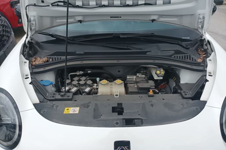 Used JAC Yiwei 3 2023 405km Lite Engine Bay