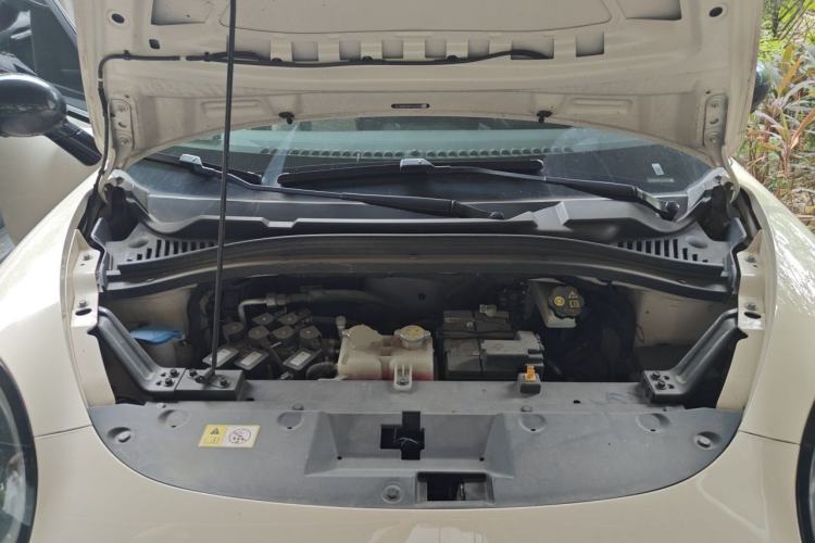 Used JAC Yiwei 3 2023 505km Pro+ Engine Bay