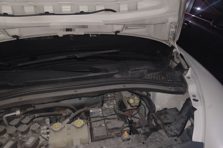 Used JAC Yiwei 3 2023 405km Lite Engine Bay Left