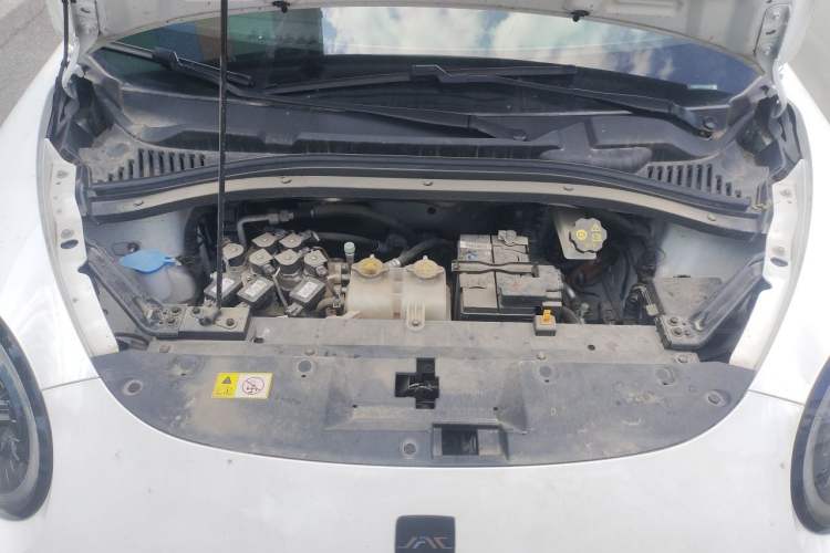 Used JAC Yiwei 3 2023 405km Lite Engine Bay