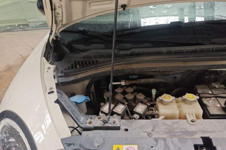 Used JAC Yiwei 3 2023 505km Pro+ Engine Bay Right