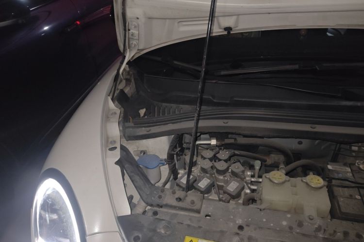 Used JAC Yiwei 3 2023 405km Lite Engine Bay Right