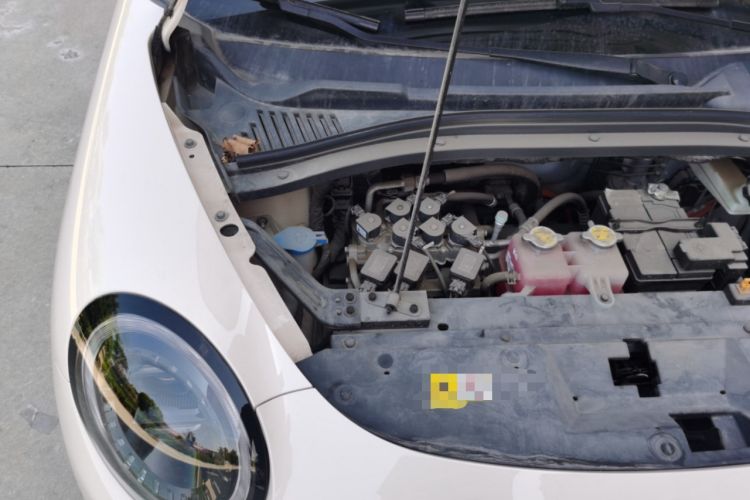 Used JAC Yiwei 3 2023 405km Air Engine Bay Right