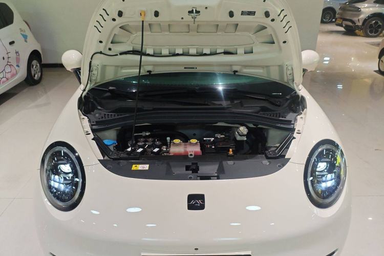 Used JAC Yiwei 3 2023 405km Pro Engine Bay