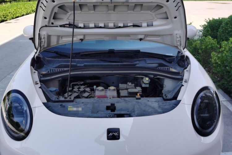 Used JAC Yiwei 3 2023 405km Air Engine Bay