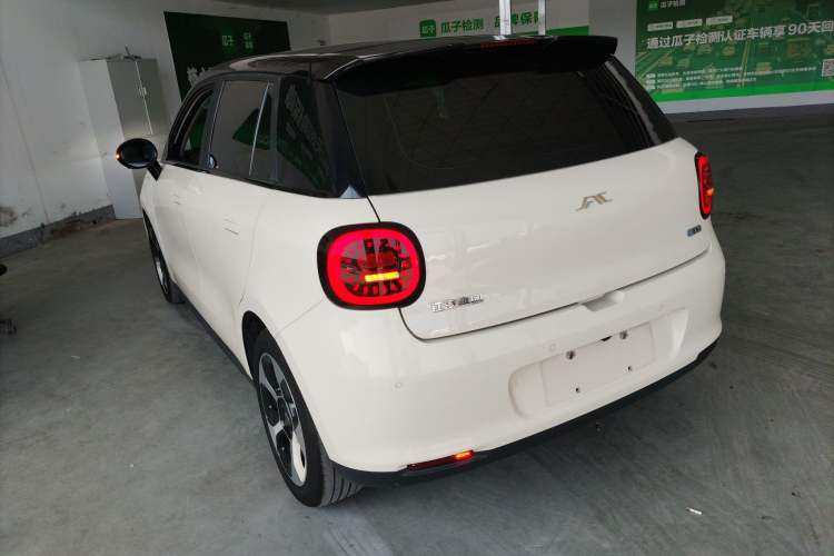 Used JAC Yiwei 3 2023 505km Pro Exterior 2
