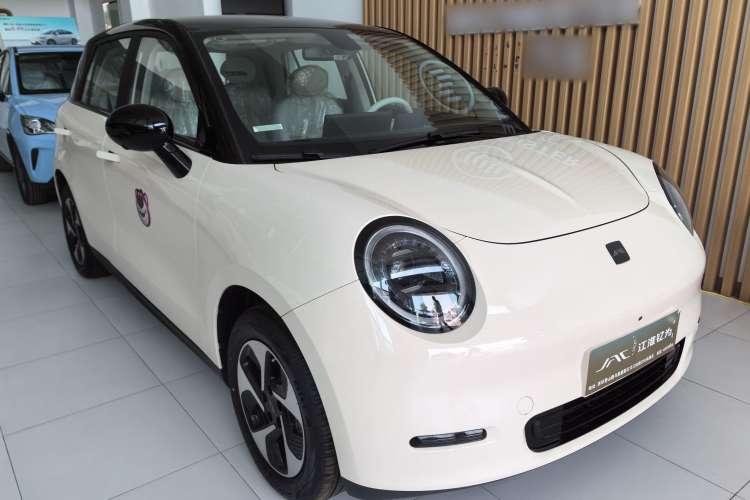 Used JAC Yiwei 3 2023 405km Pro Exterior 5