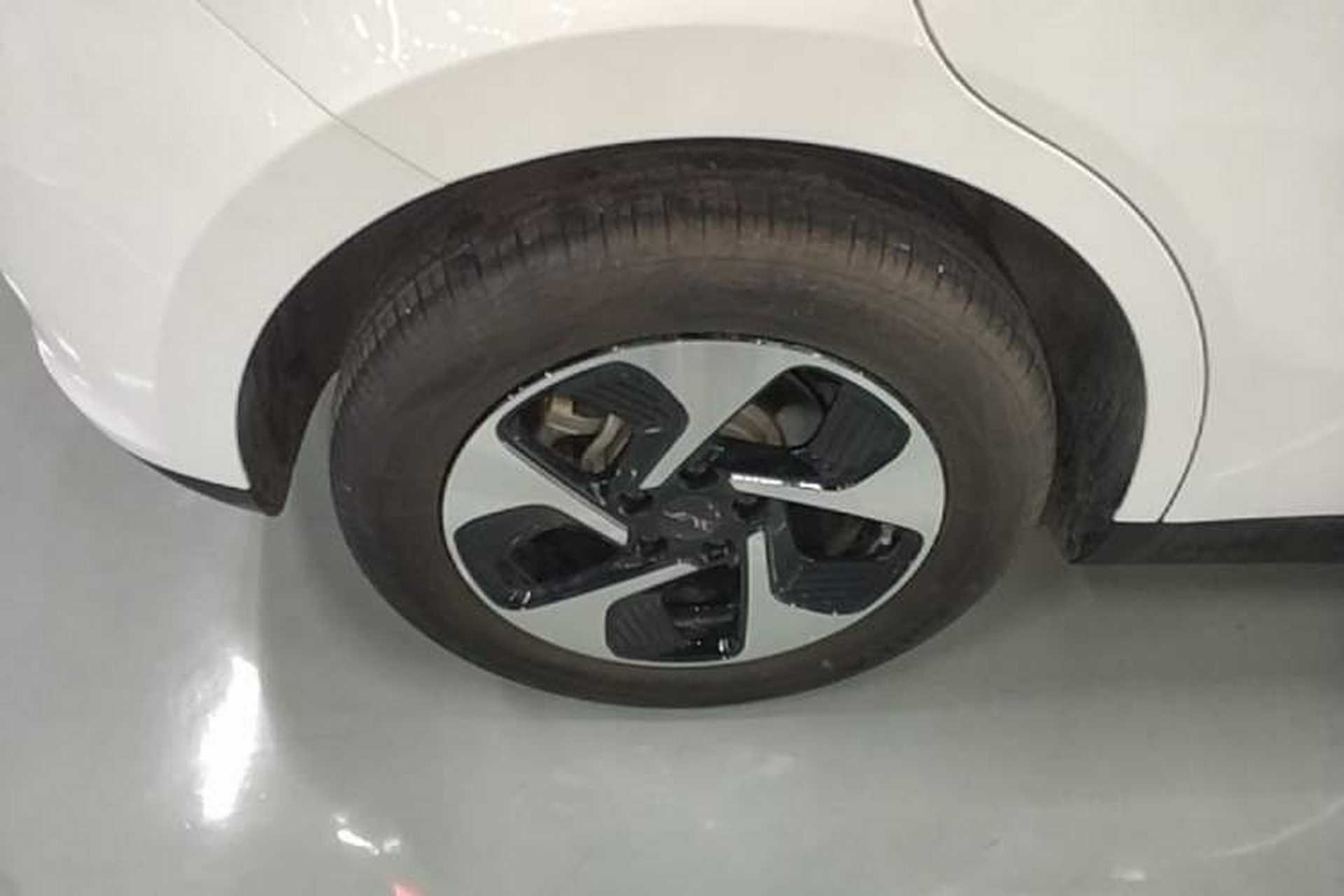 Used JAC Yiwei 3 2023 505 km Championship Edition Exterior 5