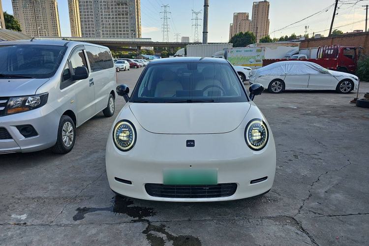 Used JAC Yiwei 3 2023 505km Pro Front