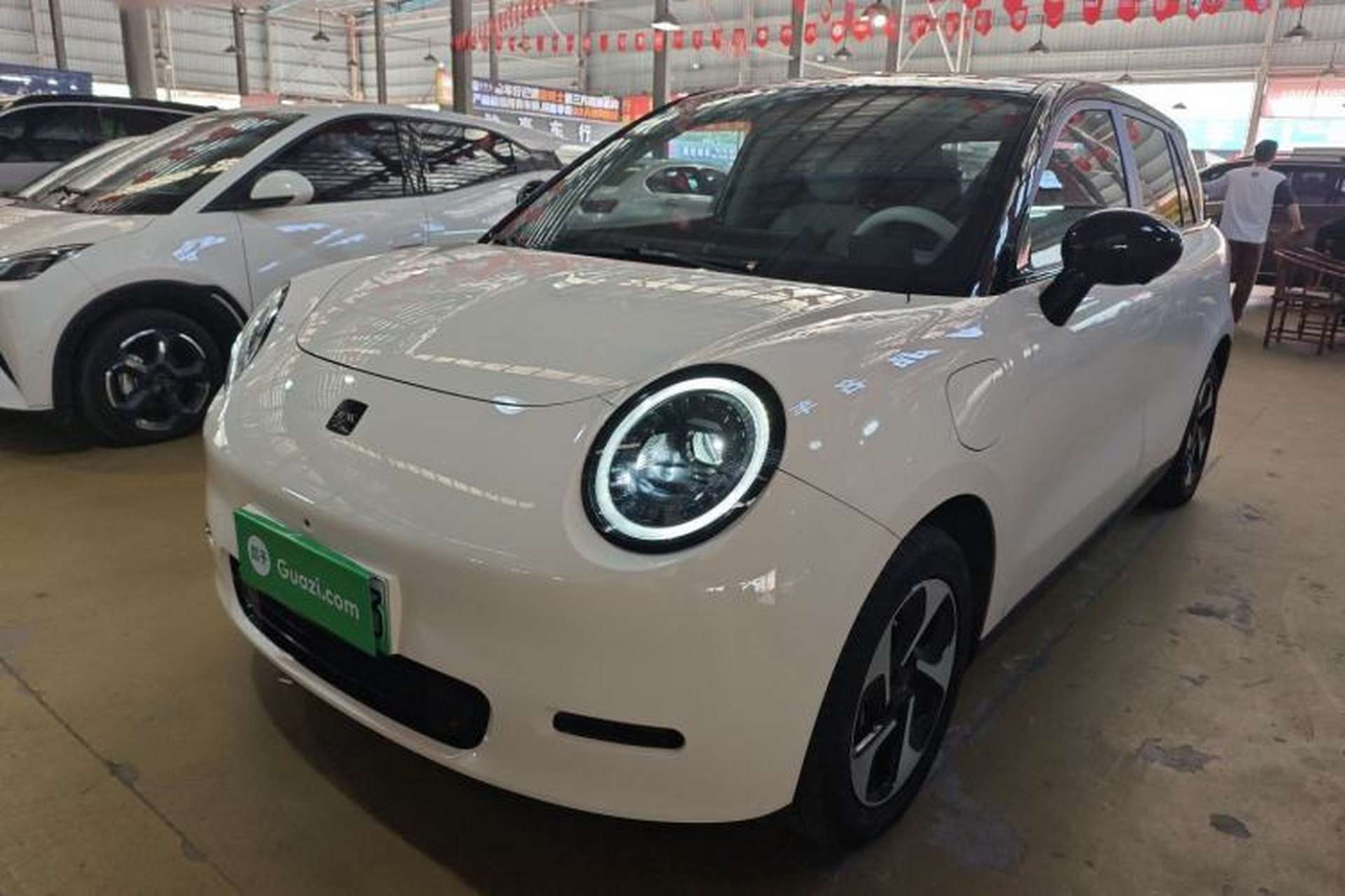 Used JAC Yiwei 3 2023 505km Air Front Left 45 Deg