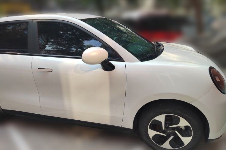 Used JAC Yiwei 3 2023 405km Lite Front Right 45 Deg
