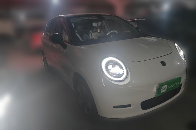Used JAC Yiwei 3 2023 405km Lite Front Right 45 Deg