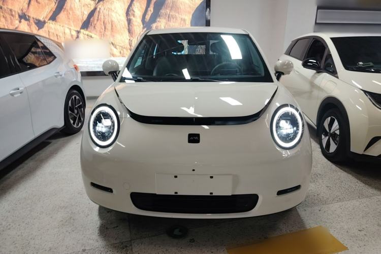 Used JAC Yiwei 3 2023 405km Air Front