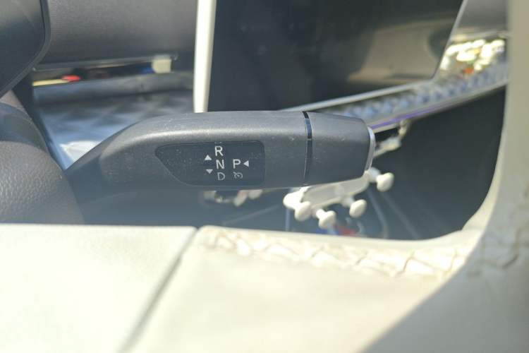 Used JAC Yiwei 3 2023 405km Lite Gear Lever