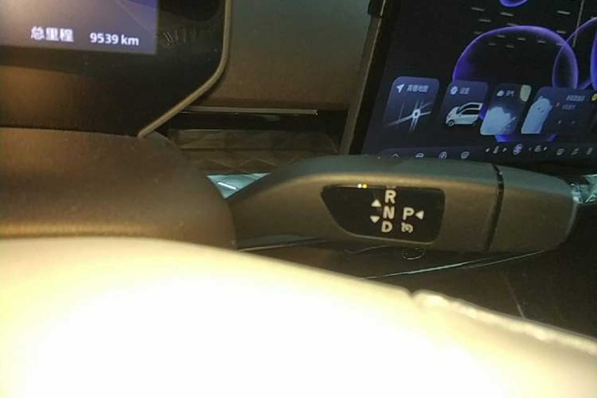 Used JAC Yiwei 3 2023 505 km Championship Edition Gear Lever