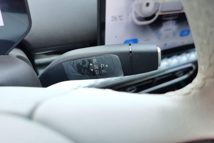 Used JAC Yiwei 3 2023 405km Air Gear Lever