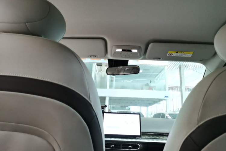 Used JAC Yiwei 3 2023 405km Air Headliner