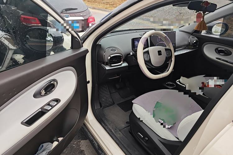 Used JAC Yiwei 3 2023 505km Pro+ Interior 2