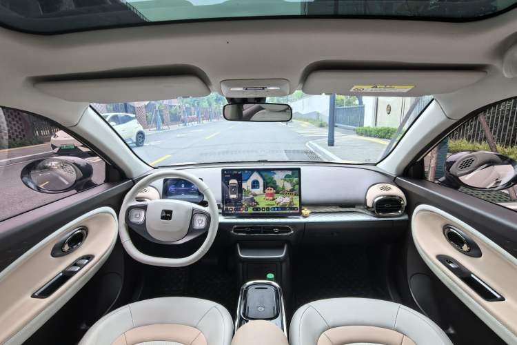 Used JAC Yiwei 3 2023 505km Pro Interior 4
