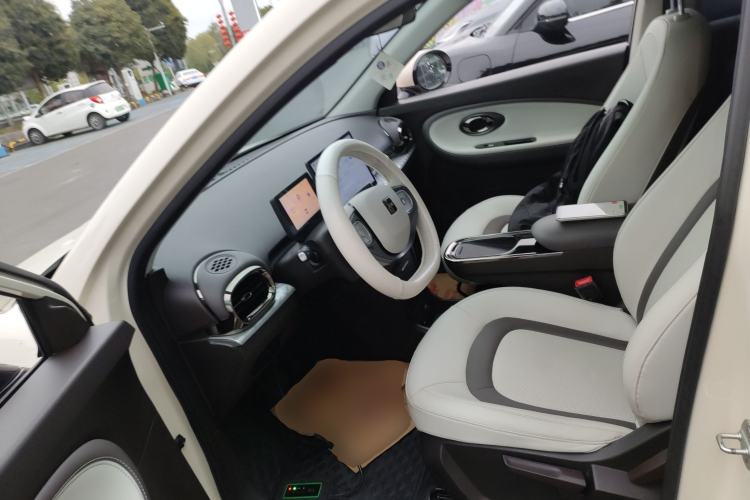 Used JAC Yiwei 3 2023 505 km Championship Edition Left Front Seat