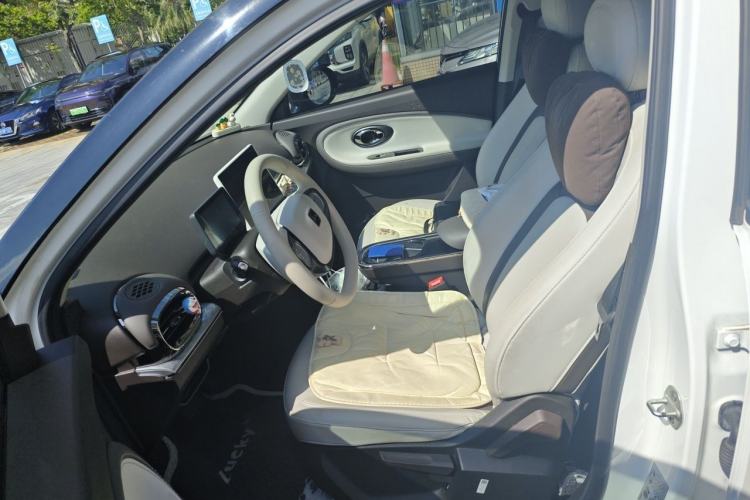 Used JAC Yiwei 3 2023 405km Lite Left Front Seat