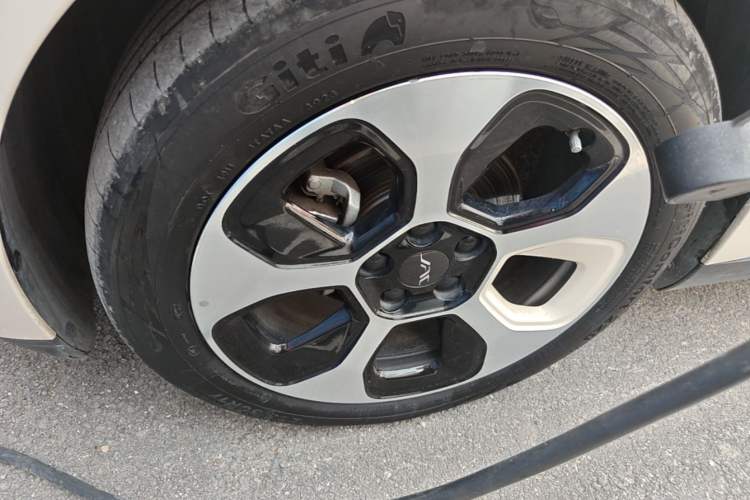 Used JAC Yiwei 3 2023 505km Pro+ Left Front Wheel Hub