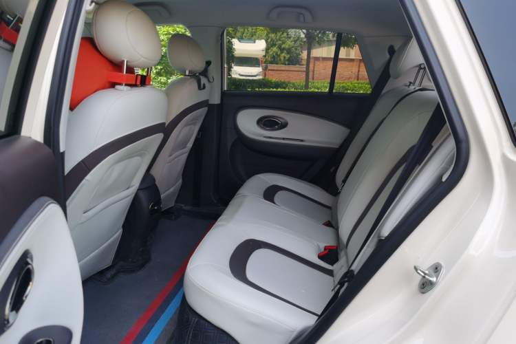 Used JAC Yiwei 3 2023 405km Air Left Rear Seat