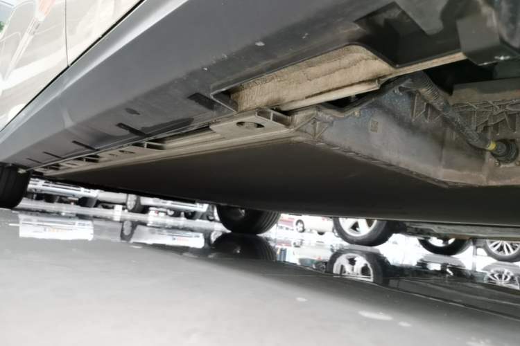 Used JAC Yiwei 3 2023 405km Air Left Side Sill