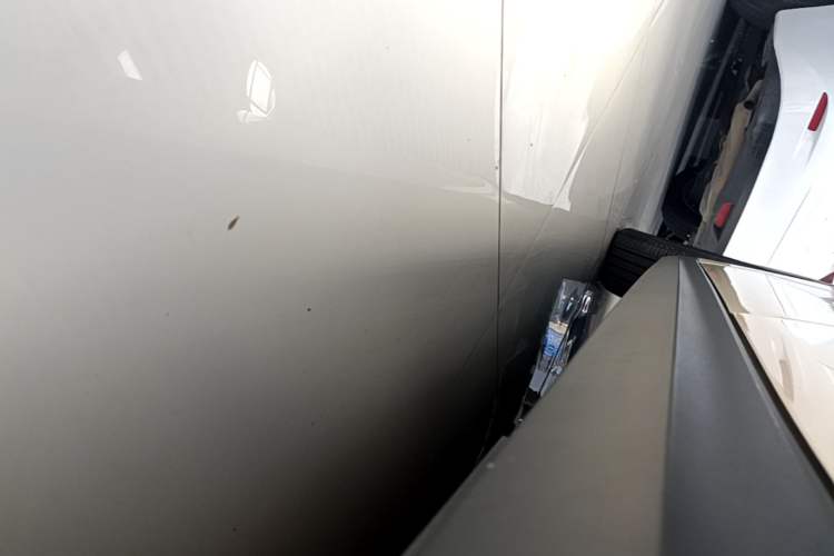 Used JAC Yiwei 3 2023 505km Air Left Side Sill