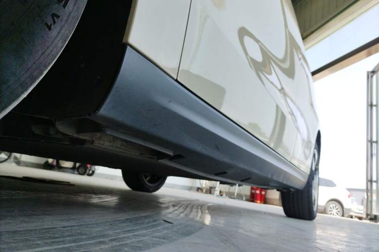 Used JAC Yiwei 3 2023 505km Pro Left Side Sill