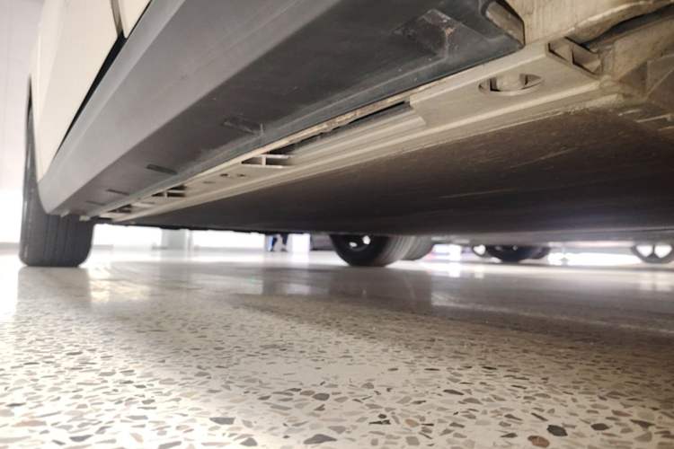 Used JAC Yiwei 3 2023 405km Air Left Side Sill