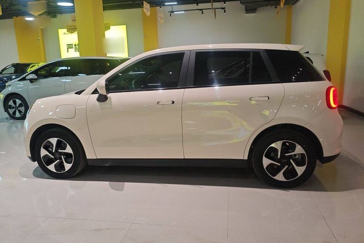 Used JAC Yiwei 3 2023 405km Pro Left Side