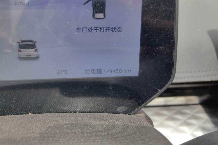 Used JAC Yiwei 3 2023 405km Lite Odometer Close Up