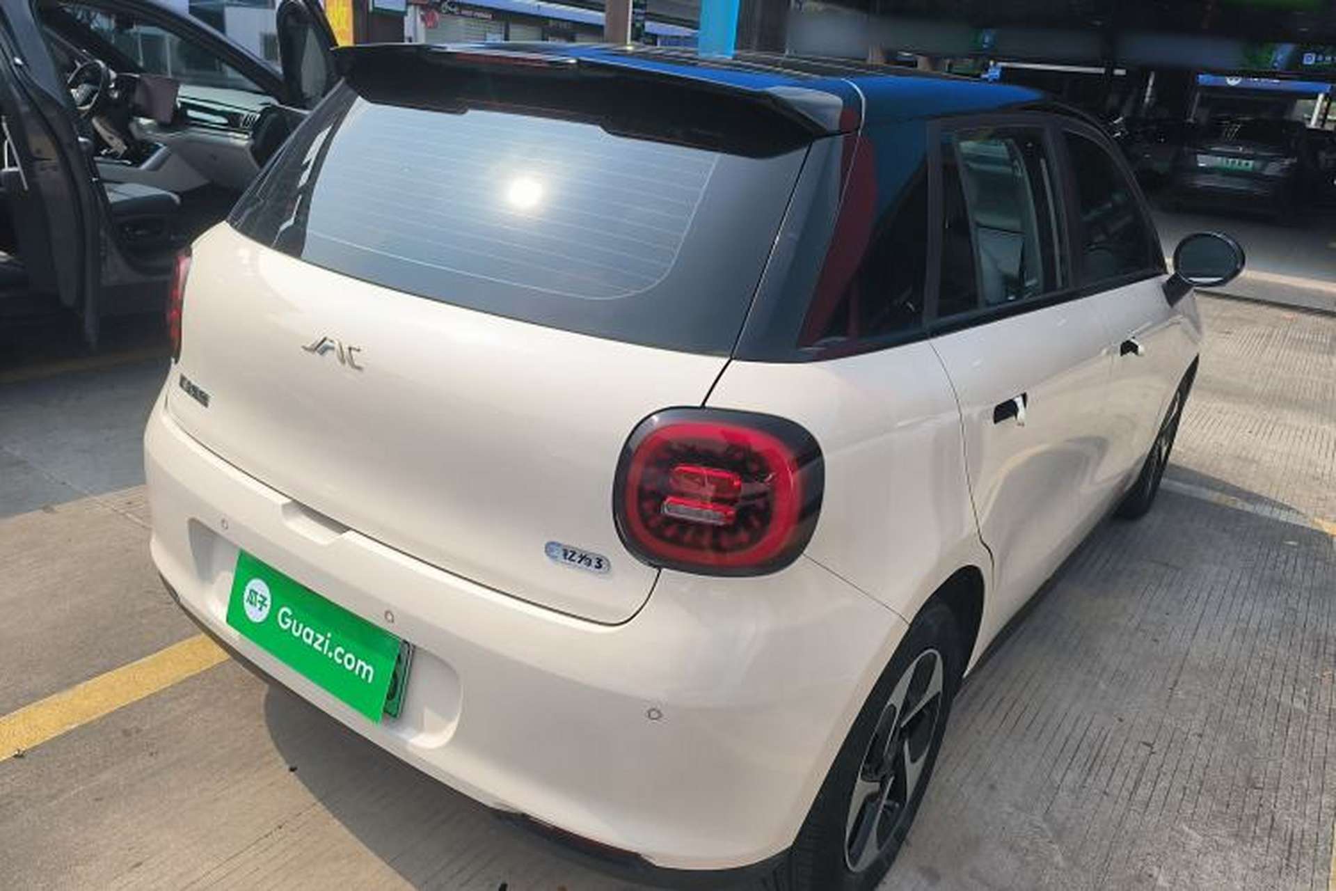 Used JAC Yiwei 3 2023 505km Pro Rear Right 45 Deg