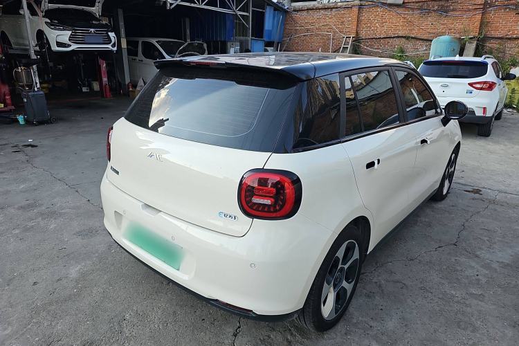 Used JAC Yiwei 3 2023 505km Pro Rear Right 45 Deg