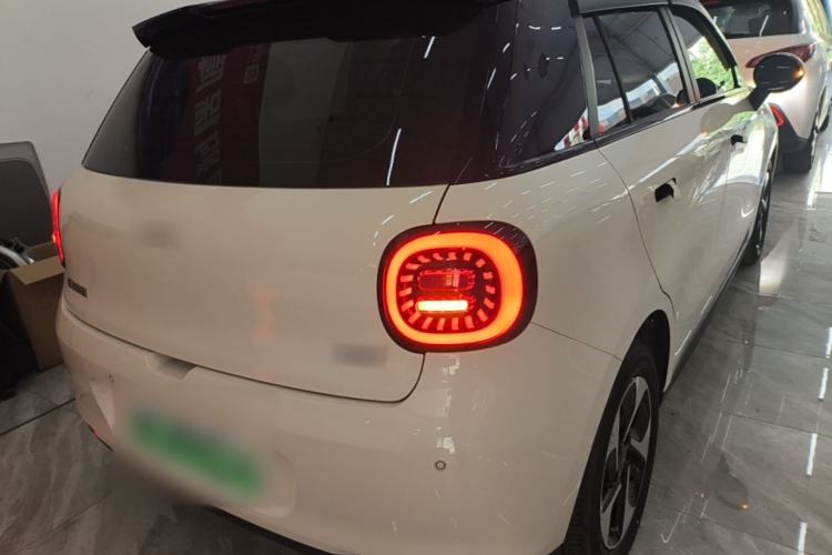 Used JAC Yiwei 3 2023 405km Air Rear Right 45 Deg