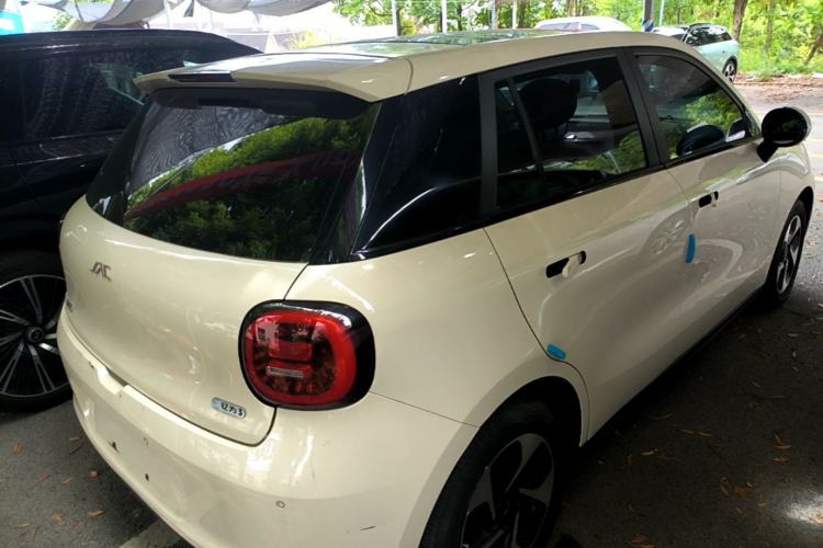 Used JAC Yiwei 3 2023 505km Air Rear Right 45 Deg