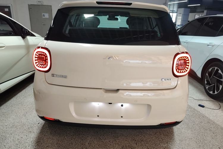 Used JAC Yiwei 3 2023 405km Air Rear