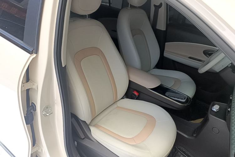 Used JAC Yiwei 3 2023 505km Air Right Front Seat
