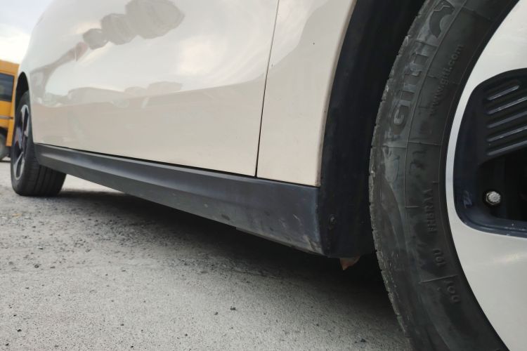 Used JAC Yiwei 3 2023 505km Pro Right Side Sill